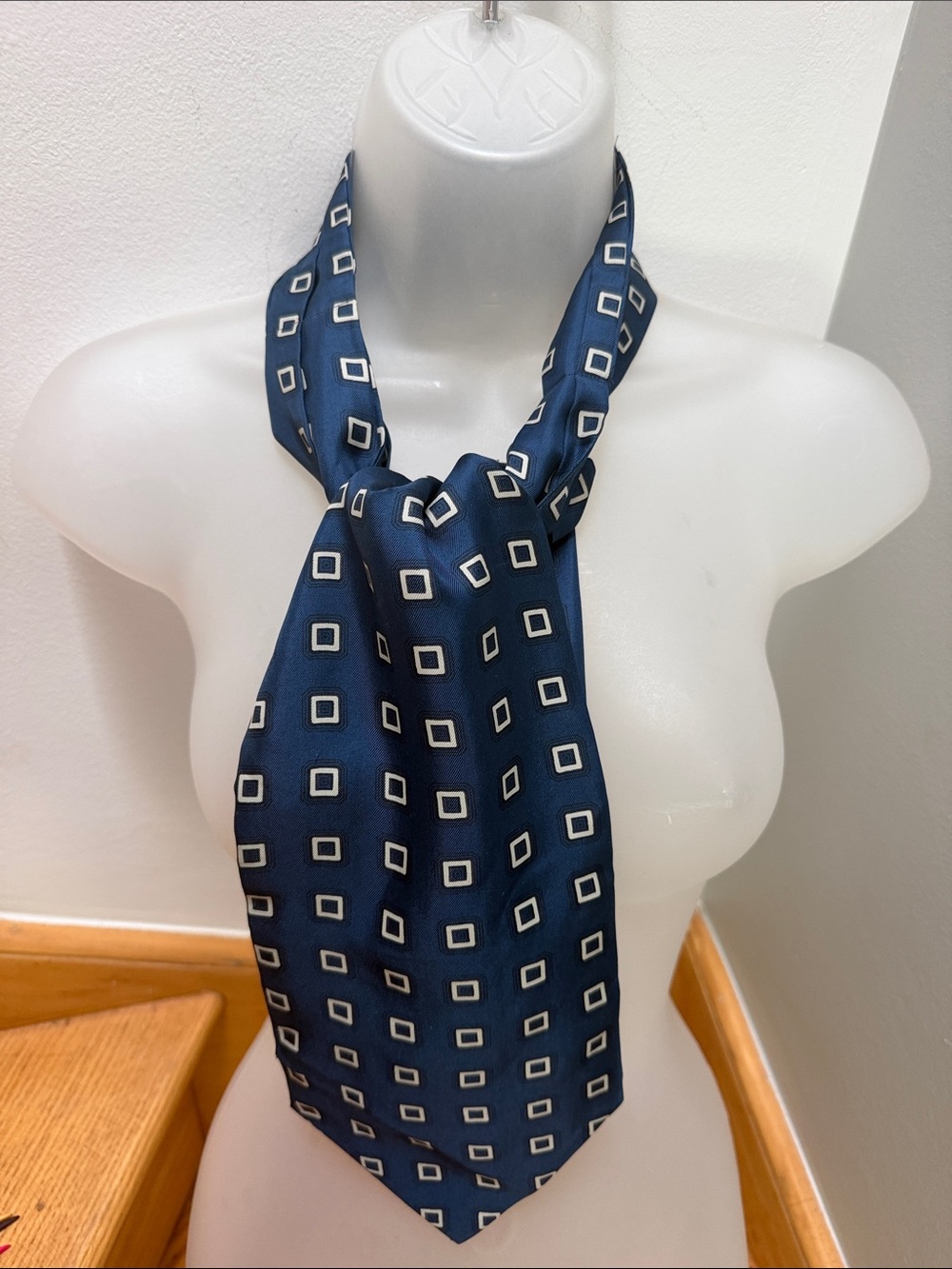 Battaglia Milano Silk Ascot Cravat Tie Blue Square Geometric VTG